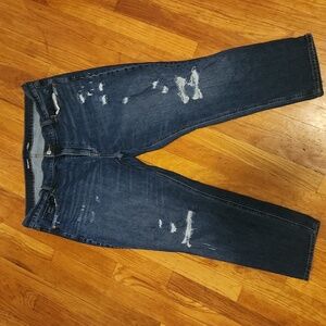 EUC Old Navy mid rise boyfriend distressed jeans